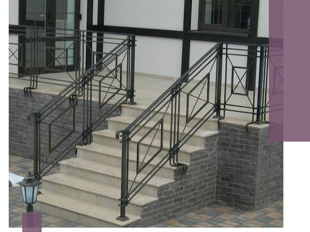 Перила для крыльца в Томске — монтаж, изготовление и установка