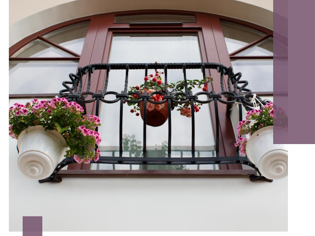 Изготовление и монтаж французских балконов в Томске