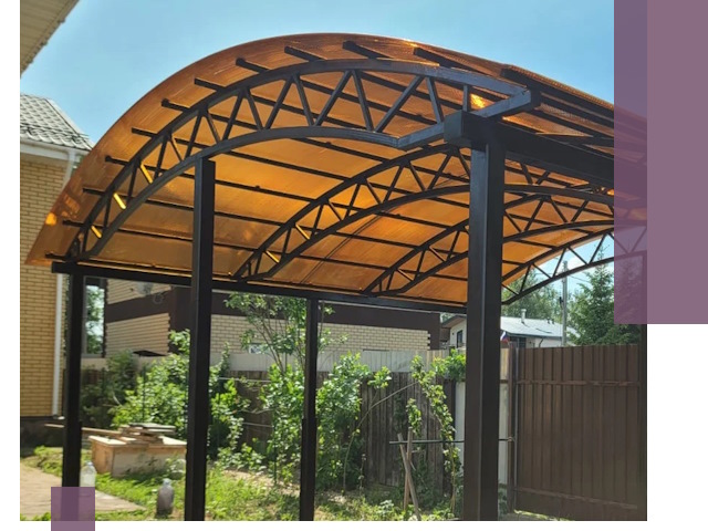 Изготовление навесов под ключ в Томске из качественных материалов