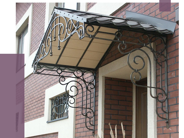 Двускатные козырьки в Томске под ключ от 13659 руб.