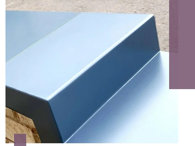 Крышки на парапет в Томске: изготовление и монтаж под ключ