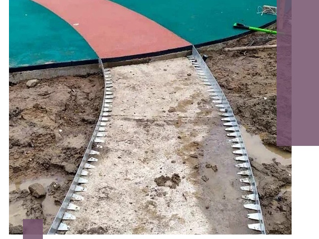 Металлические бордюры для дорожек в Томске — монтаж и изготовление